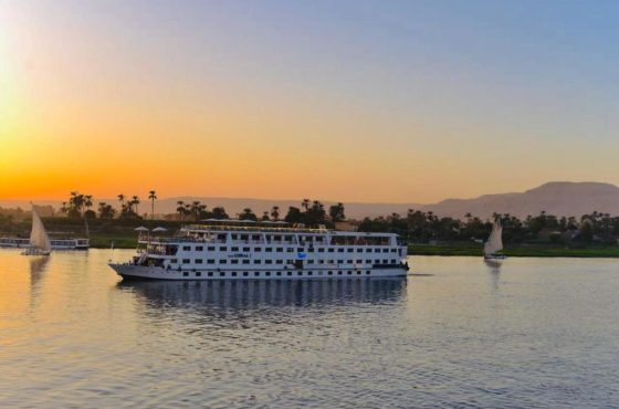 رحلة نيلية بين الأقصر وأسوان مركب إم إس صن راي – MS Sunray